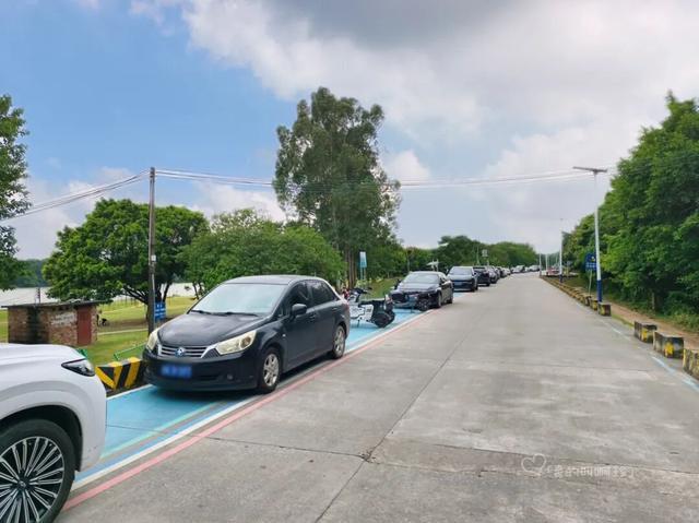 公园露营+遛娃+钓鱼一站式搞定免费周末好去处!冰球突破爆百万大奖广州又多一个“原生态”河畔(图9) 公园露营+遛娃+钓鱼一站式搞定免费周末好去处!冰球突破爆百万大奖广州又多一个“原生态”河畔(图9)