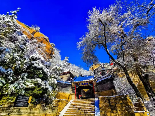 胜区文明安全旅游倡议书冰球突破技巧千山风景名(图4)